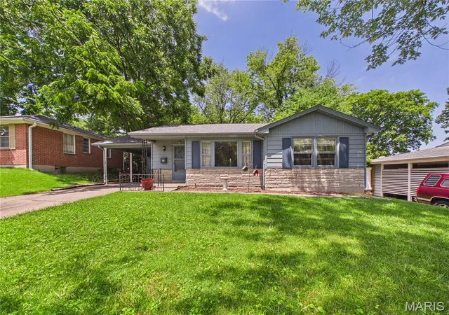 Homes for sale in Cape Girardeau, MO | 1616 Scott St, Cape Girardeau, MO 63701 | MLS# MIS26039635