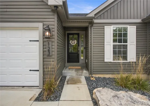 Photo 3 of Single family home for sale at 123 Cedar Hts, Festus, MO 63028 | MLS# MIS26039674 | Listing updated on 2026-10-05