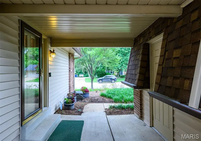 48th image of 1776 Schoettler Valley Dr, Chesterfield, MO 63017 | MLS# MIS26039682