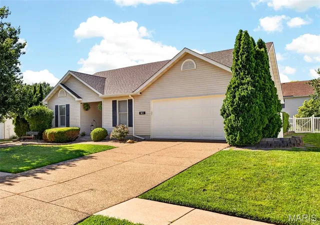 Homes for sale in Wentzville, MO | 183 Marshall Dr, Wentzville, MO 63385 | MLS# MIS26039686