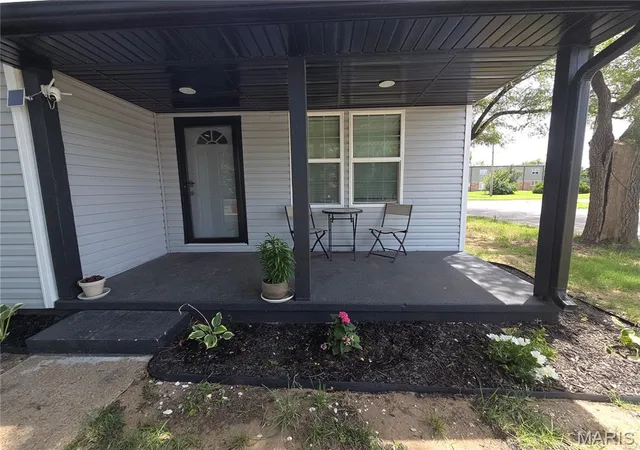 Homes for sale in Sikeston, MO | 723 Kendall St, Sikeston, MO 63801 | MLS# MIS26039691