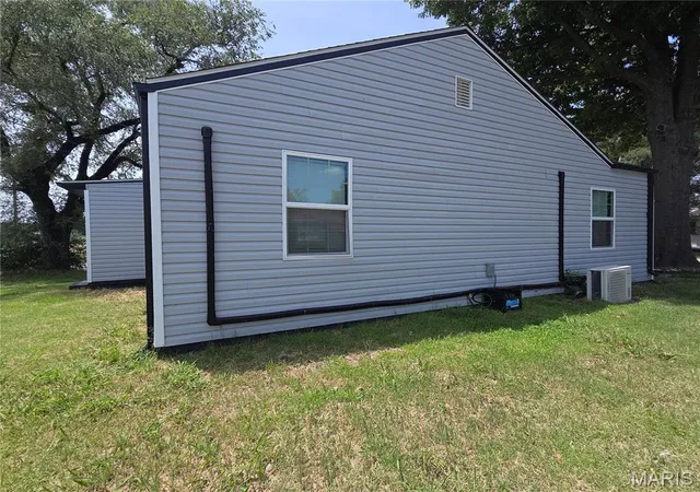 Homes for sale in Sikeston, MO | 723 Kendall St, Sikeston, MO 63801 | MLS# MIS26039691