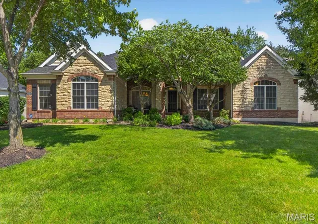 Homes for sale in Lake Saint Louis, MO | 412 Marine Ter, Lake Saint Louis, MO 63367 | MLS# MIS26039704
