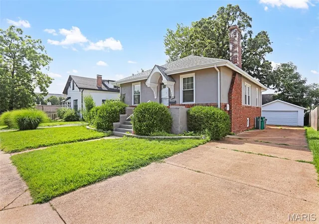Photo 3 of Sale Pending at 8828 Powell Ave, St Louis, MO 63144 | MLS# MIS26039708 | Listing updated on 2026-08-14