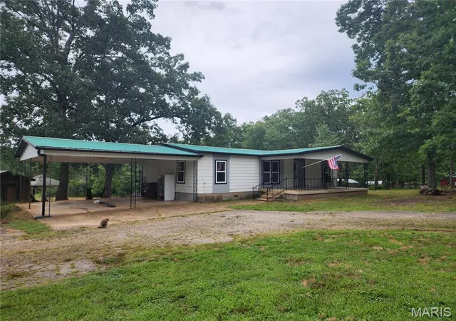 Homes for sale in Piedmont, MO | 1131 Wayne Route V, Piedmont, MO 63957 | MLS# MIS26039711