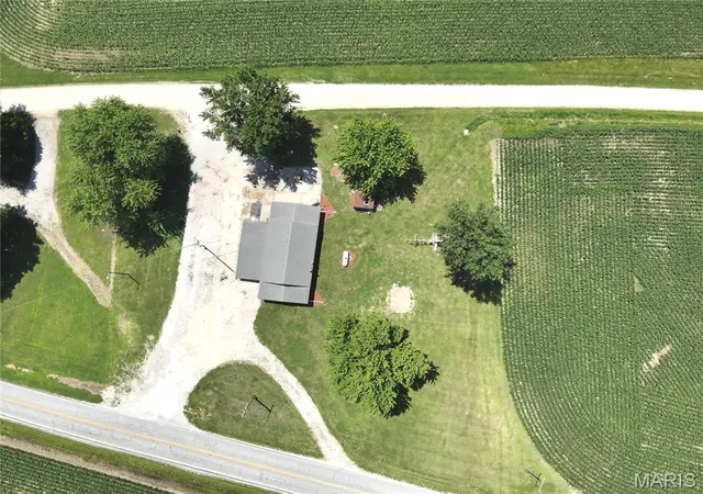 13th image of 3412 Hwy 168, Palmyra, MO 63461 | MLS# MIS26039713