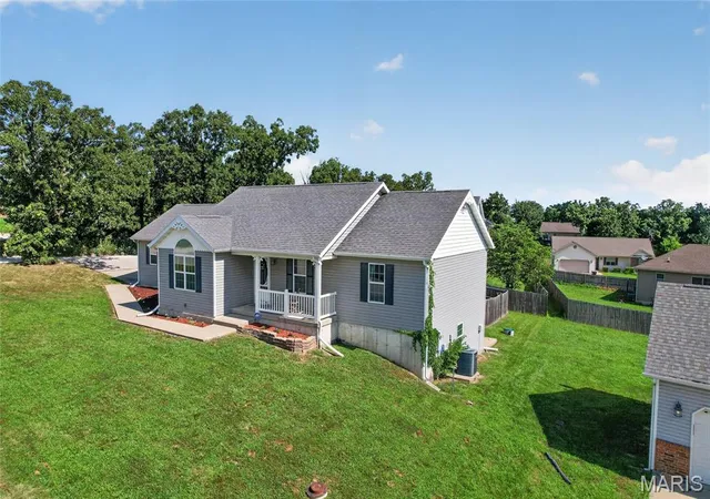 Homes for sale in Waynesville, MO | 23600 Roulette Rd, Waynesville, MO 65583 | MLS# MIS26039726