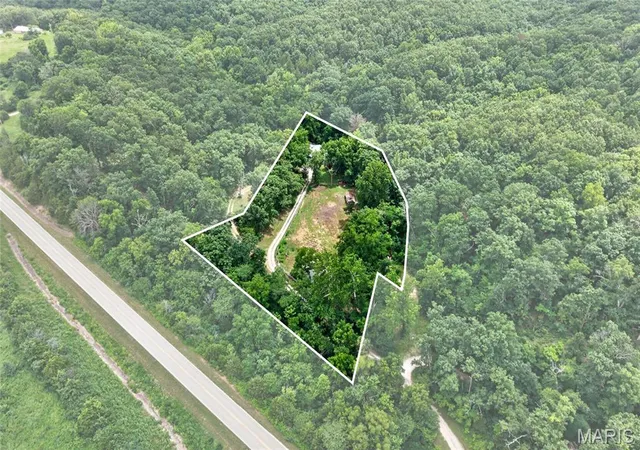 1st image of 20407 Hwy T, Waynesville, MO 65583 | MLS# MIS26039743