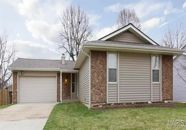 1st image of 307 Morningside Dr, Saint Peters, MO 63376 | MLS# MIS26039751