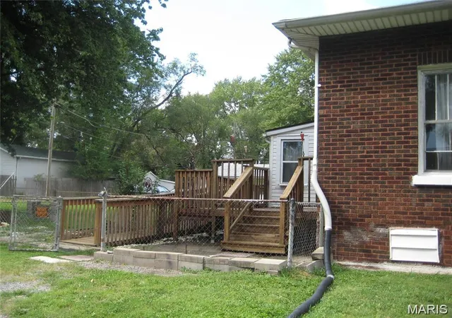 Homes for sale in Granite City, IL | 1601 Olive St, Granite City, IL 62040 | MLS# MIS26039754