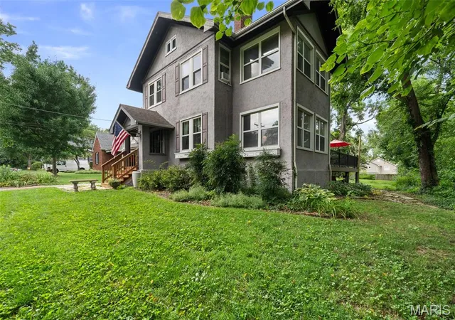 Single family home for sale at 603 Lee Ave, Saint Louis, MO 63119 | MLS# MIS26039793