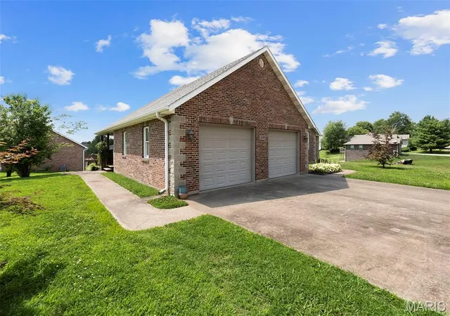 4th image of 429 Diana St, Jackson, MO 63755 | MLS# MIS26039803