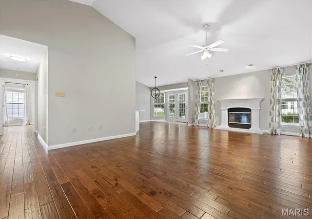 Photo 4 of Single family home for sale at 8010 Knights Crossing Dr, O Fallon, MO 63368 | MLS# MIS26039812 | Listing updated on 2026-10-01