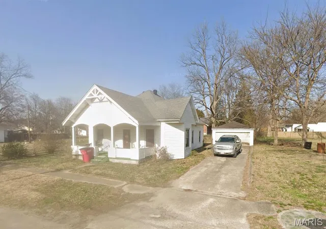Homes for sale in Oran, MO | 108 Elm St, Oran, MO 63771 | MLS# MIS26039813