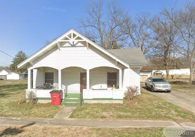 Homes for sale in Oran, MO | 108 Elm St, Oran, MO 63771 | MLS# MIS26039813
