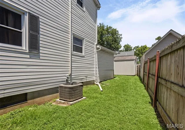 Homes for sale in Mascoutah, IL | 323 W Church St, Mascoutah, IL 62258 | MLS# MIS26039830