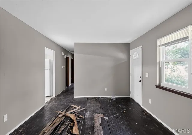 Homes for sale in Hazelwood, MO | 1441 Oliveto Ln, Hazelwood, MO 63042 | MLS# MIS26039842