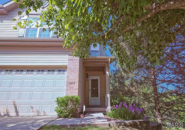 1st image of 1416 Bodmin Court, St Louis, MO 63129 | MLS# MIS26039863