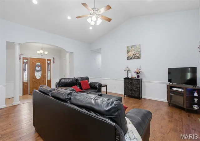 Photo 3 of Single family home for sale at 1810 Renee Ave, Poplar Bluff, MO 63901 | MLS# MIS26039872 | Listing updated on 2026-08-25