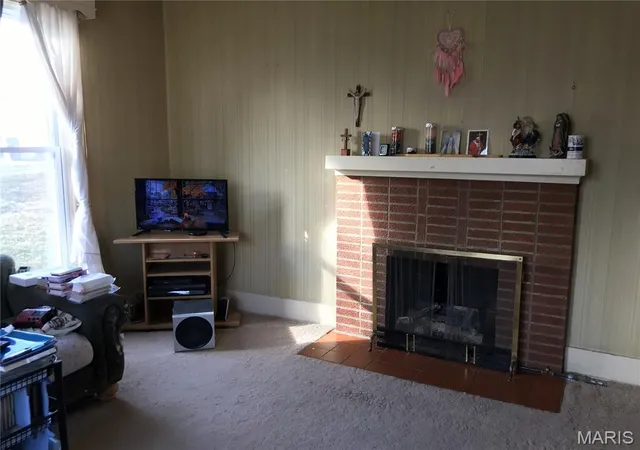 3rd image of 401 Jackson St, Louisiana, MO 63353 | MLS# MIS26039879