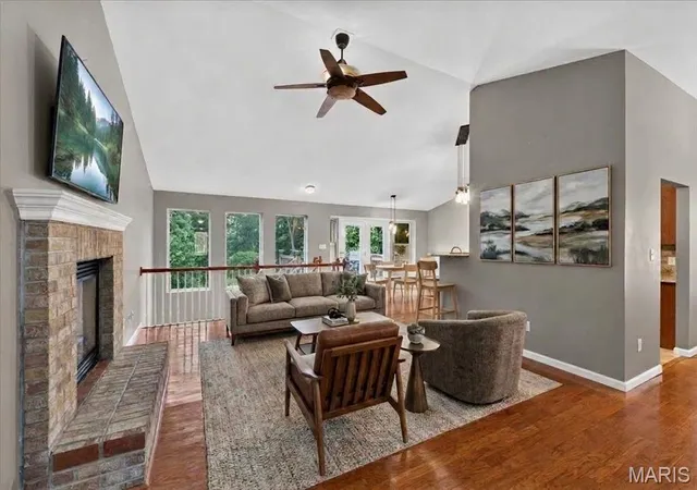 2nd image of 234 Romaine Spring Vw, Fenton, MO 63026 | MLS# MIS26039889