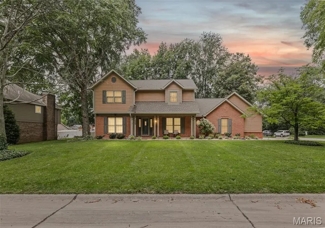 Homes for sale in Belleville, IL | 505 Springwood Dr, Belleville, IL 62220 | MLS# MIS26039893