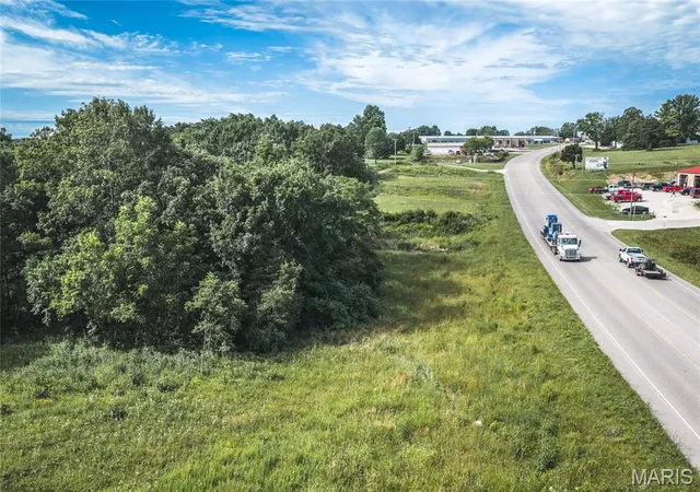 Homes for sale in Owensville, MO | Lot 10 Oakbrook, Owensville, MO 65066 | MLS# MIS26039894