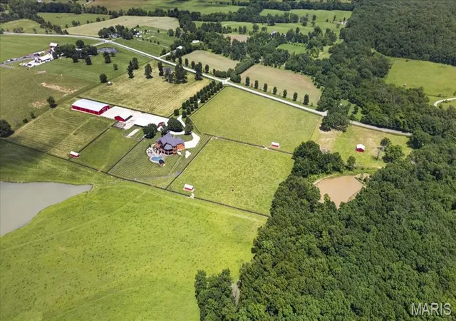 99th image of 2447 Hwy N, Bismarck, MO 63624 | MLS# MIS26039901