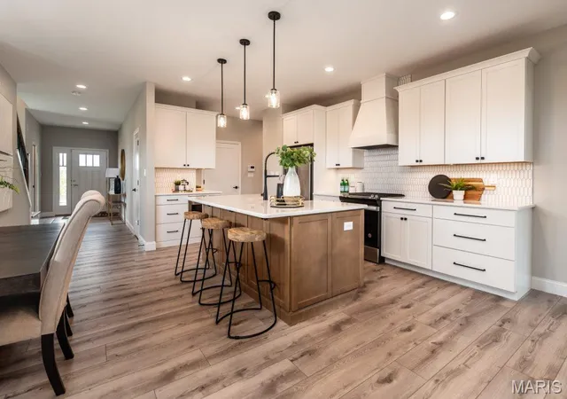 Photo 2 of Single family home for sale at 734 Barnwood Hill Dr, Wentzville, MO 63385 | MLS# MIS26039904 | Listing updated on 2026-09-22