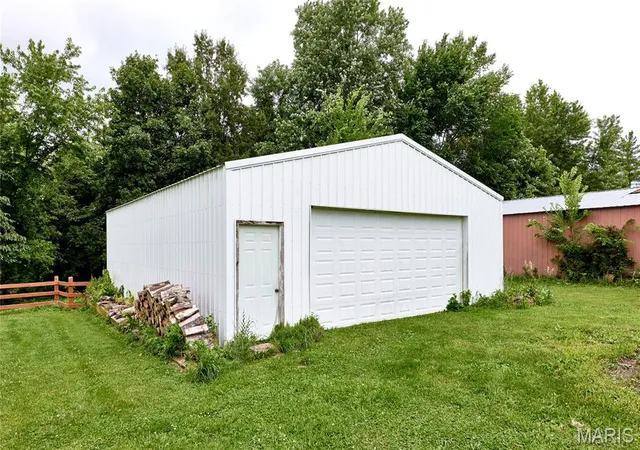 Homes for sale in Troy, MO | 394 Jacks Rd, Troy, MO 63379 | MLS# MIS26039907