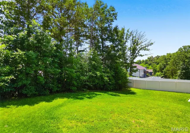 43rd image of 512 Hickory Knoll Dr, Troy, MO 63379 | MLS# MIS26039948