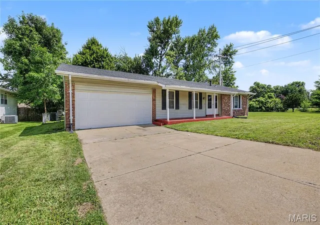 30th image of 3080 Shackelford Rd, Florissant, MO 63031 | MLS# MIS26039950
