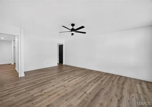 2nd image of 26 Dorchester Ct, Saint Peters, MO 63376 | MLS# MIS26039952