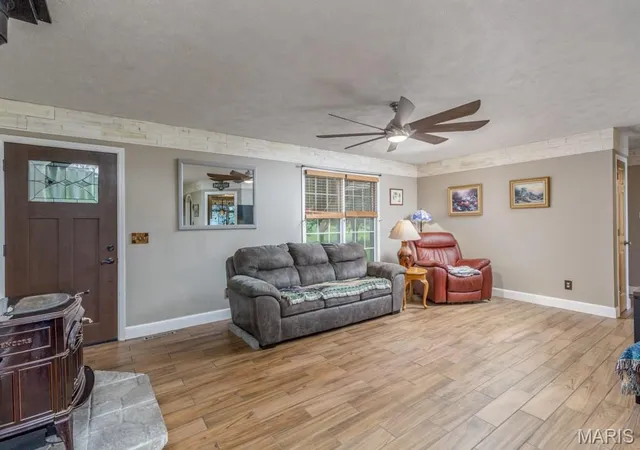 Homes for sale in Buffalo, MO | 235 Springfield Rd, Buffalo, MO 65622 | MLS# MIS26039955