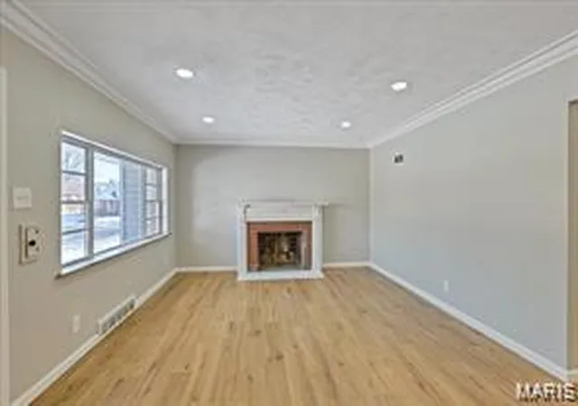 Photo 3 of Single family home for sale at 6902 Ira Ave, Saint Louis, MO 63121 | MLS# MIS26039989 | Listing updated on 2026-07-29