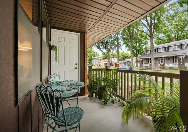Homes for sale in Highland, IL | 1314 Pine St #1, Highland, IL 62249 | MLS# MIS26039997