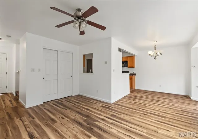 Photo 2 of Single family home for sale at 112 Kale Ct, Saint Robert, MO 65584 | MLS# MIS26040027 | Listing updated on 2026-10-28