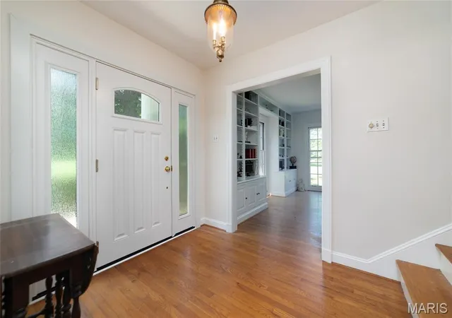 3rd image of 1 E Weldon Springs Heights Dr, Weldon Spring, MO 63304 | MLS# MIS26040028