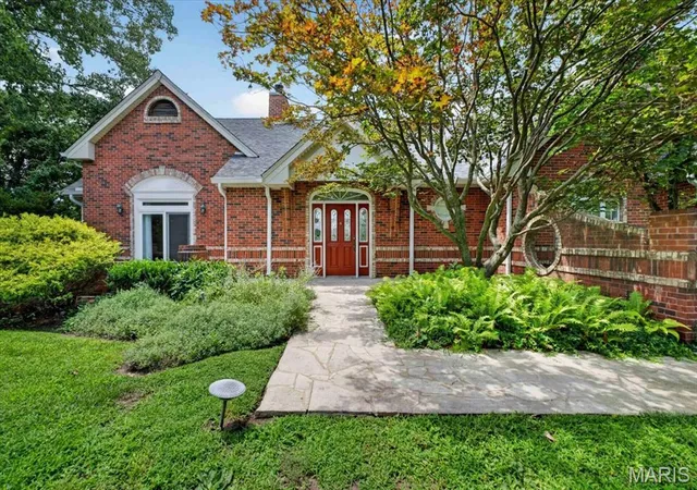 Photo 2 of Single family home for sale at 277 Larimore Valley Dr, Wildwood, MO 63005 | MLS# MIS26040077 | Listing updated on 2026-09-14