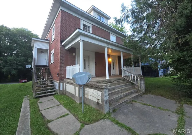 Homes for sale in Cape Girardeau, MO | 510 Washington Ave, Cape Girardeau, MO 63701 | MLS# MIS26040098