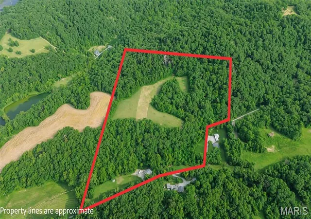 3rd image of 575 Schleeper Hollow Rd, Hardin, IL 62047 | MLS# MIS26040099