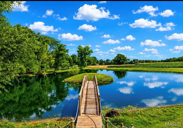2nd image of 4075 Hwy D, Defiance, MO 63341 | MLS# MIS26040123