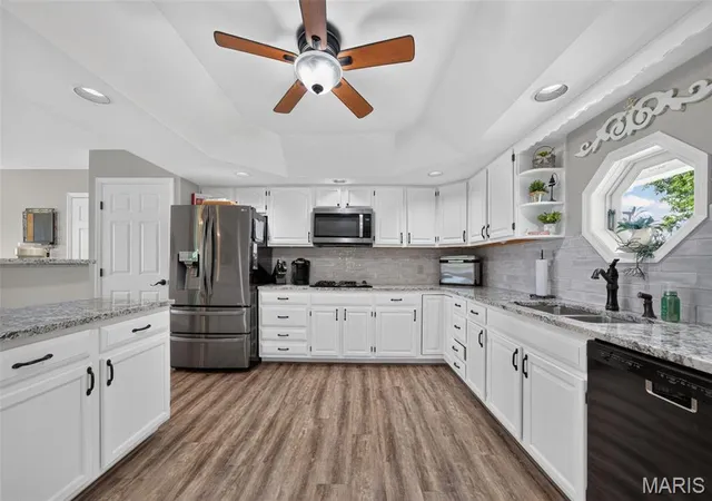 4th image of 4075 Hwy D, Defiance, MO 63341 | MLS# MIS26040123