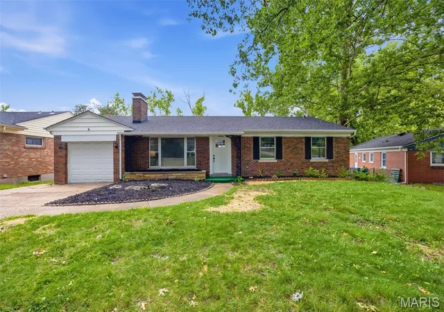 1st image of 8605 Mayflower Ct, Saint Louis, MO 63132 | MLS# MIS26040128