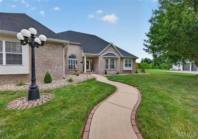 Photo 2 of Single family home for sale at 1693 Lancaster Dr, O Fallon, IL 62269 | MLS# MIS26040167 | Listing updated on 2026-09-04