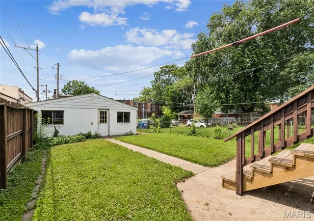 Homes for sale in Saint Louis, MO | 4916 Berthold Ave, Saint Louis, MO 63110 | MLS# MIS26040180