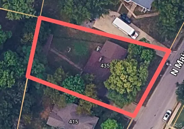 Homes for sale in St Clair, MO | 435 N Main St, St Clair, MO 63077 | MLS# MIS26040184