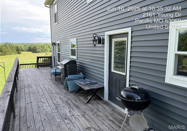 Homes for sale in Pacific, MO | 2161 Young Rd, Pacific, MO 63069 | MLS# MIS26040193