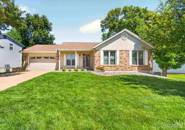 1st image of 1160 Spencer Hill Dr, Saint Peters, MO 63376 | MLS# MIS26040199