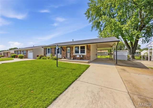 2nd image of 3255 Ipswich Ln, Saint Charles, MO 63301 | MLS# MIS26040218